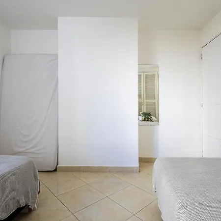 Apto 837 Apartment