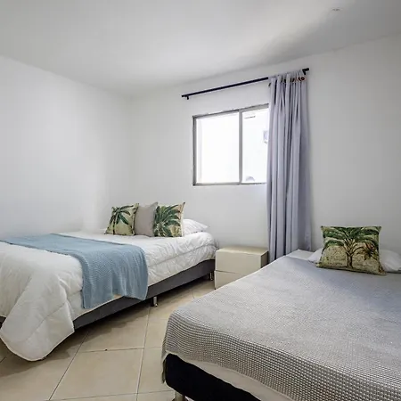 Apto 837 Apartamento